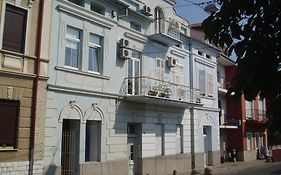 Apartments Pifat